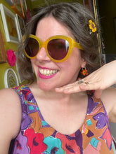 Load image into Gallery viewer, Tropical Flower - Brooches, Hair Grips and Pendants