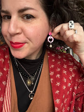 Load image into Gallery viewer, Cute As A Button Pearl Drops