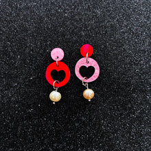 Load image into Gallery viewer, Cute As A Button Pearl Drops
