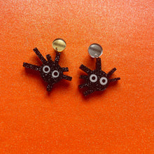 Load image into Gallery viewer, Mis-matched Spidey Earrings