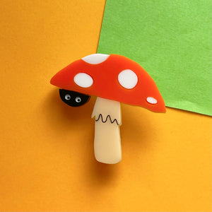 Toadstool brooch - PRE-ORDER