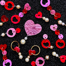 Load image into Gallery viewer, Cute As A Button Pearl Drops