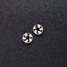 Load image into Gallery viewer, Wheeler - Earrings - PRE-ORDER