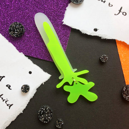 Newt Juice Potion Bottle Brooch