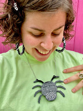 Load image into Gallery viewer, Ms Tarantula necklace